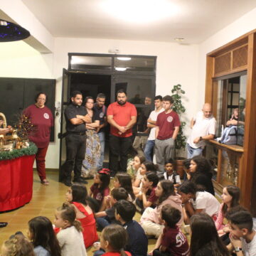 Visita crianças Paróquia Menino Deus