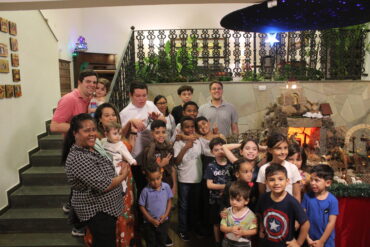 Visita crianças Paróquia São Francisco Diocese Campo Limpo